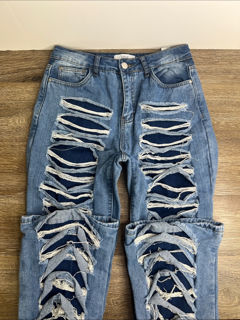 RISE Supply Co Distressed Skinny Jeans Size 7 Light Wash Extreme Destroyed Denim